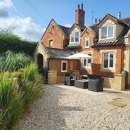 Villa Old School Bromeswell Exterior foto