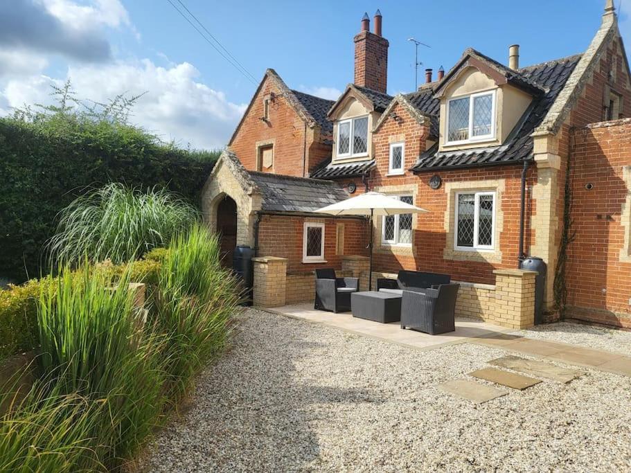 Villa Old School Bromeswell Exterior foto
